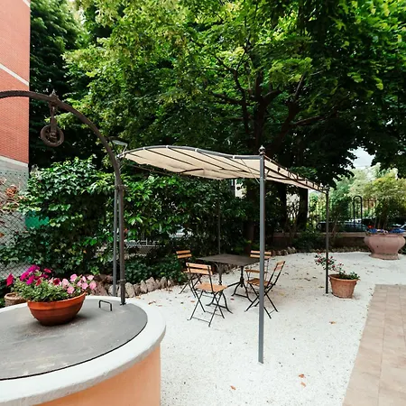 La Casa Dei Nonni Apartment *